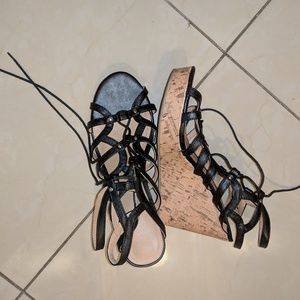 Black wedge shoes